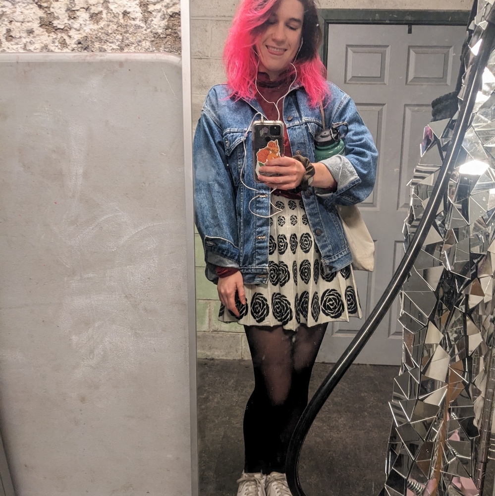 Meet your Posher, Isabella